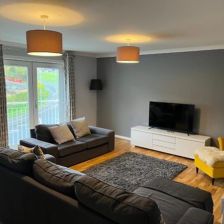 Flat Three, 212 Eaglesham Road, East Kilbride, Glasgow Exteriör bild