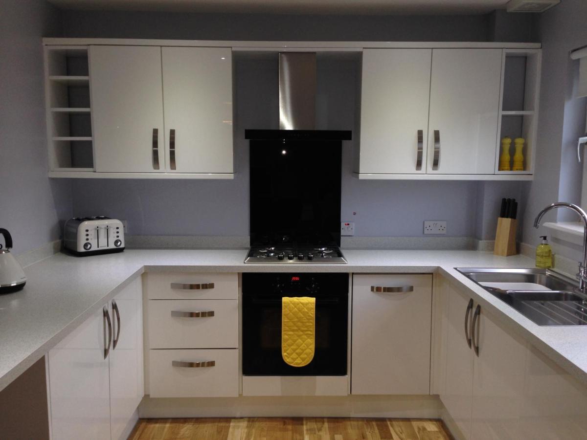 Flat Three, 212 Eaglesham Road, East Kilbride, Glasgow Exteriör bild